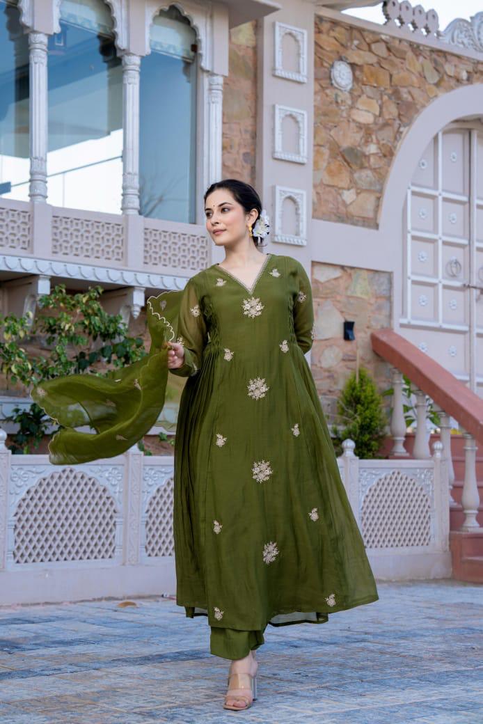 Smart n pretty Mul Chanderi full suit set in green