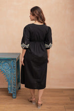 Smart appliqué work one pice lining dress in black
