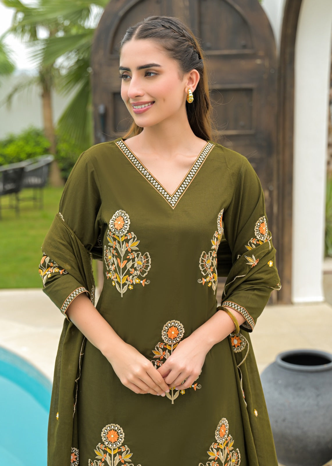 Embroidered Farsi salwar suit set in green colour