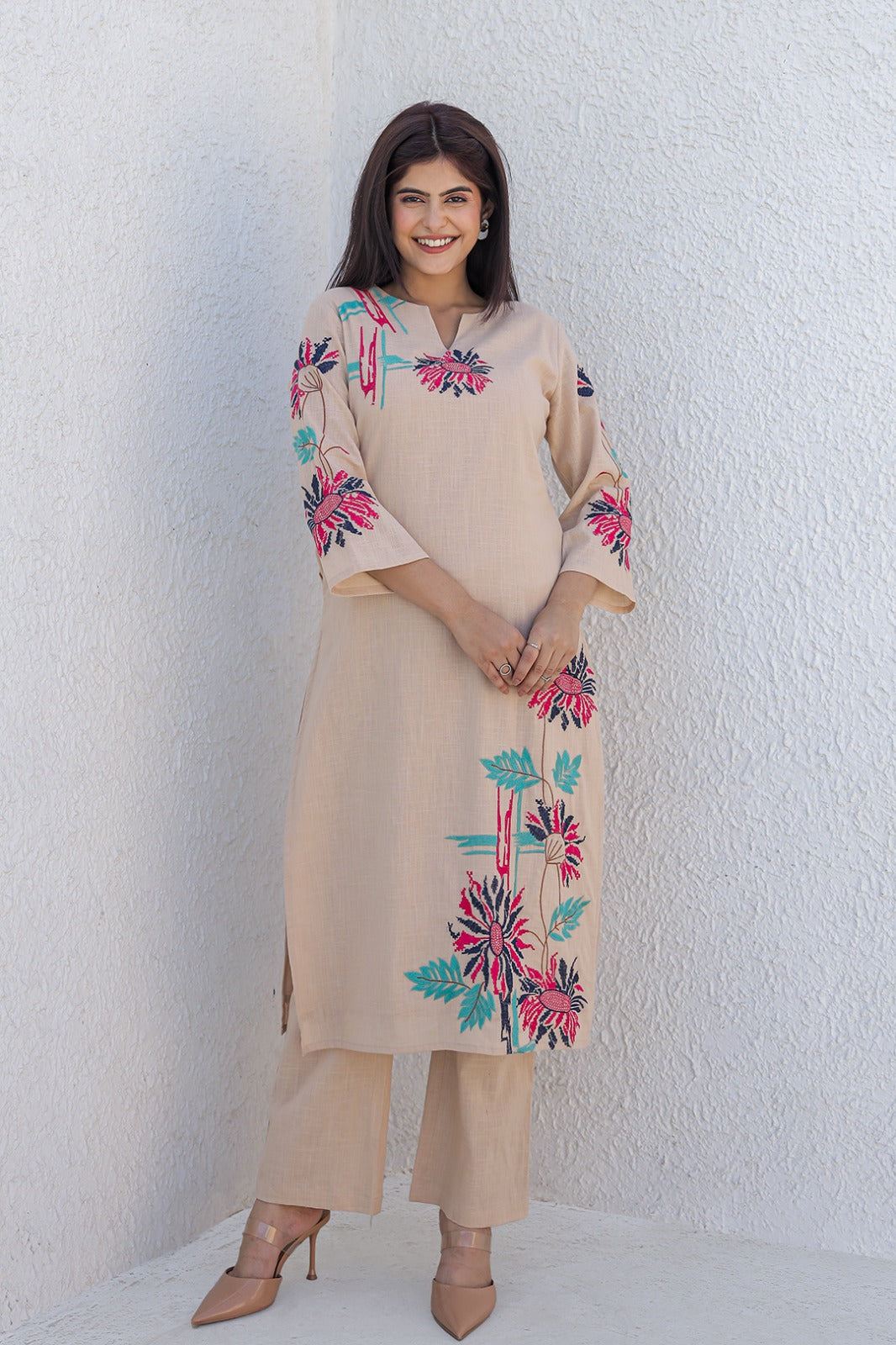Cotton embroidered kurta pant!!