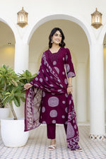 Smart beautiful chakra cotton suit set with pocket