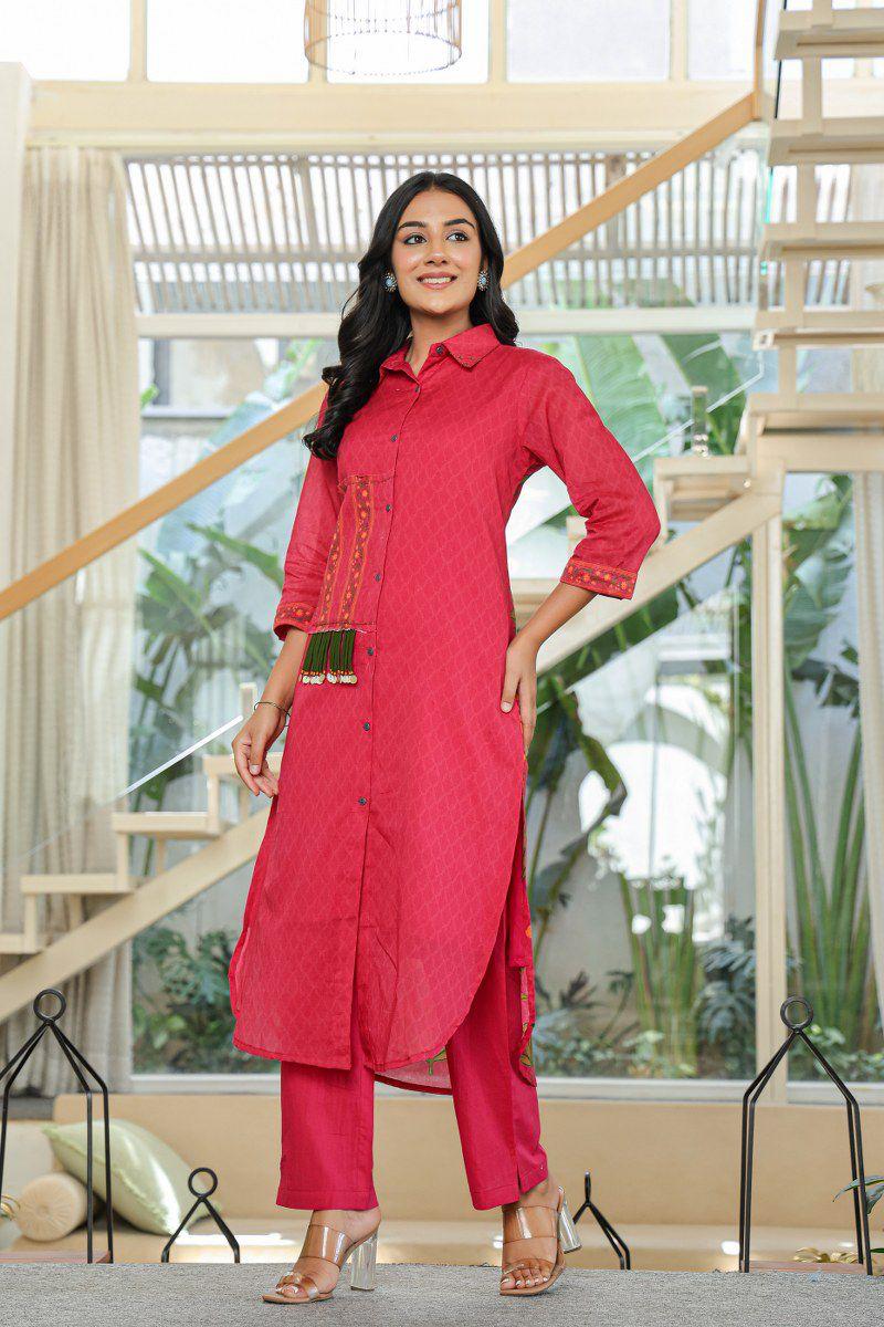 Super gorgeous with designer back co ord in pink