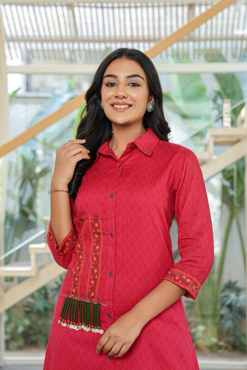 Super gorgeous with designer back co ord in pink