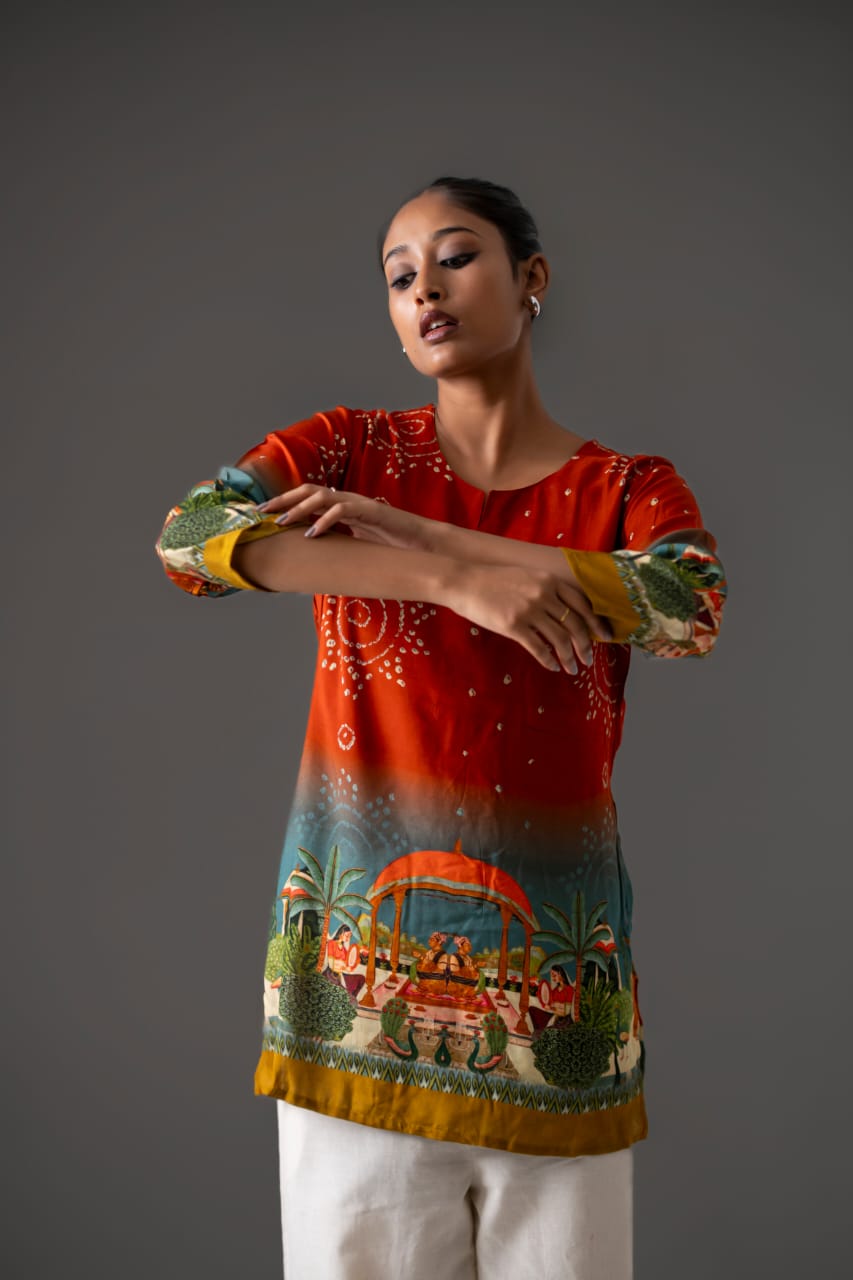 Gorgeous pinchwai silk top in ombré rust