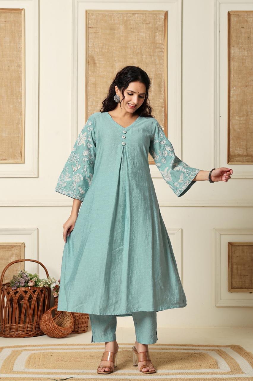 Raw silkdesigner sleeves smart kurta pant in blue