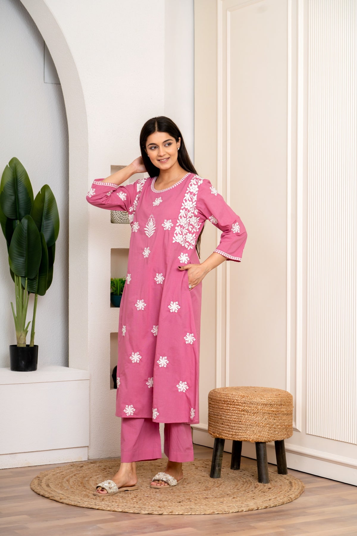 Pretty chikankari cotton kurta pant in pink