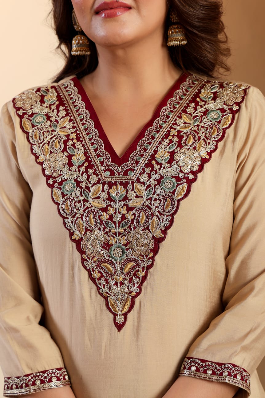 Restocked !! Wow muslin V neck Zari detailing suit set !! Dispatch Next Week