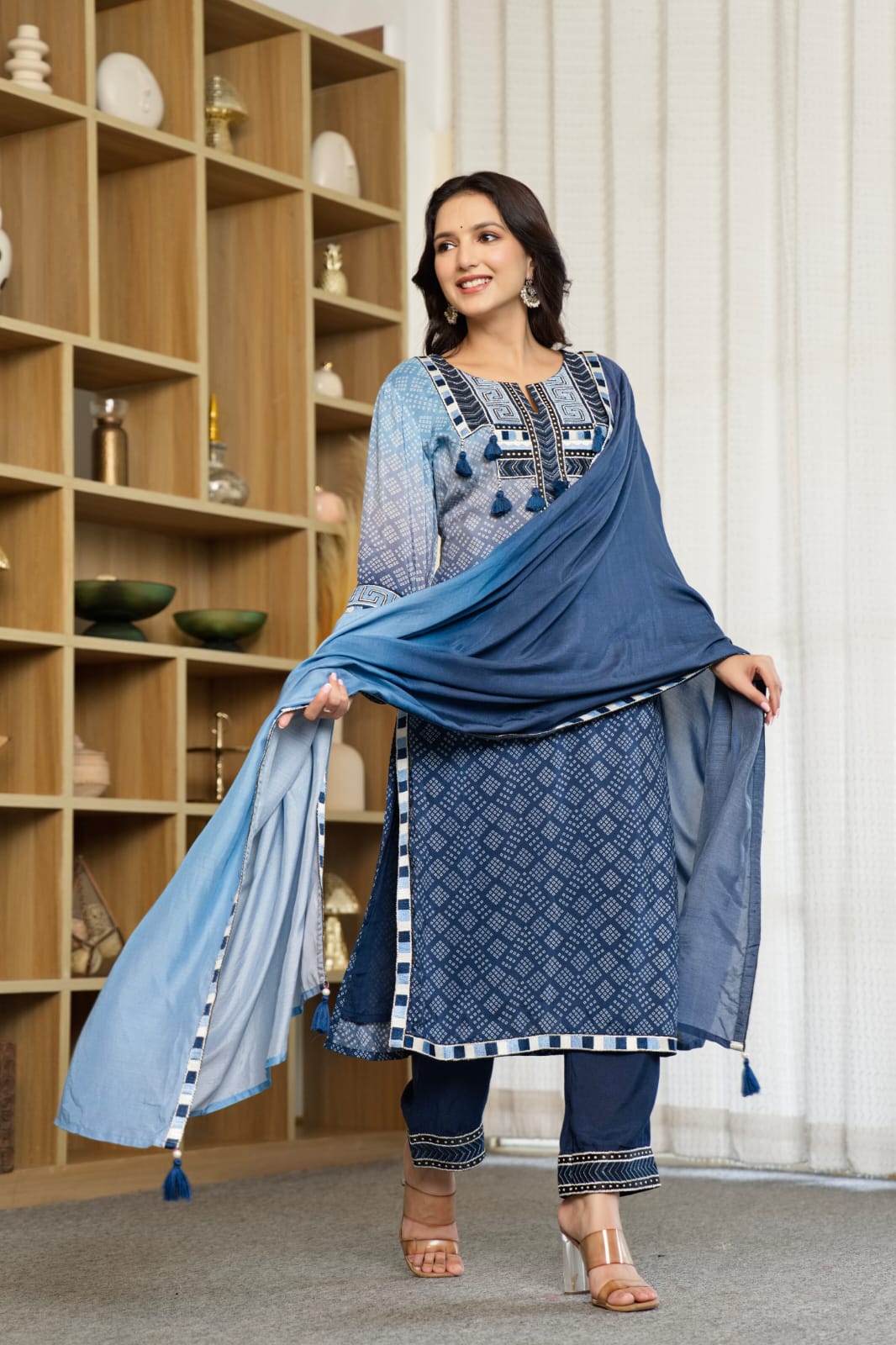 Pure Mul silk beautiful detailing suit set in blue