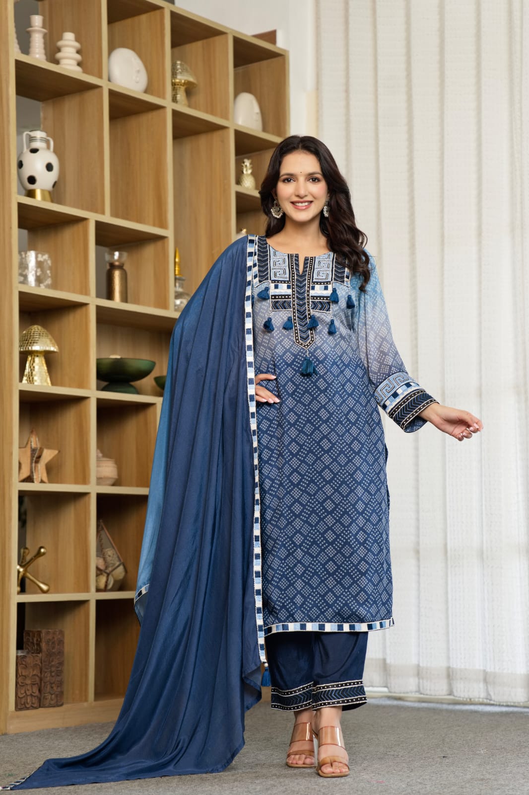 Pure Mul silk beautiful detailing suit set in blue