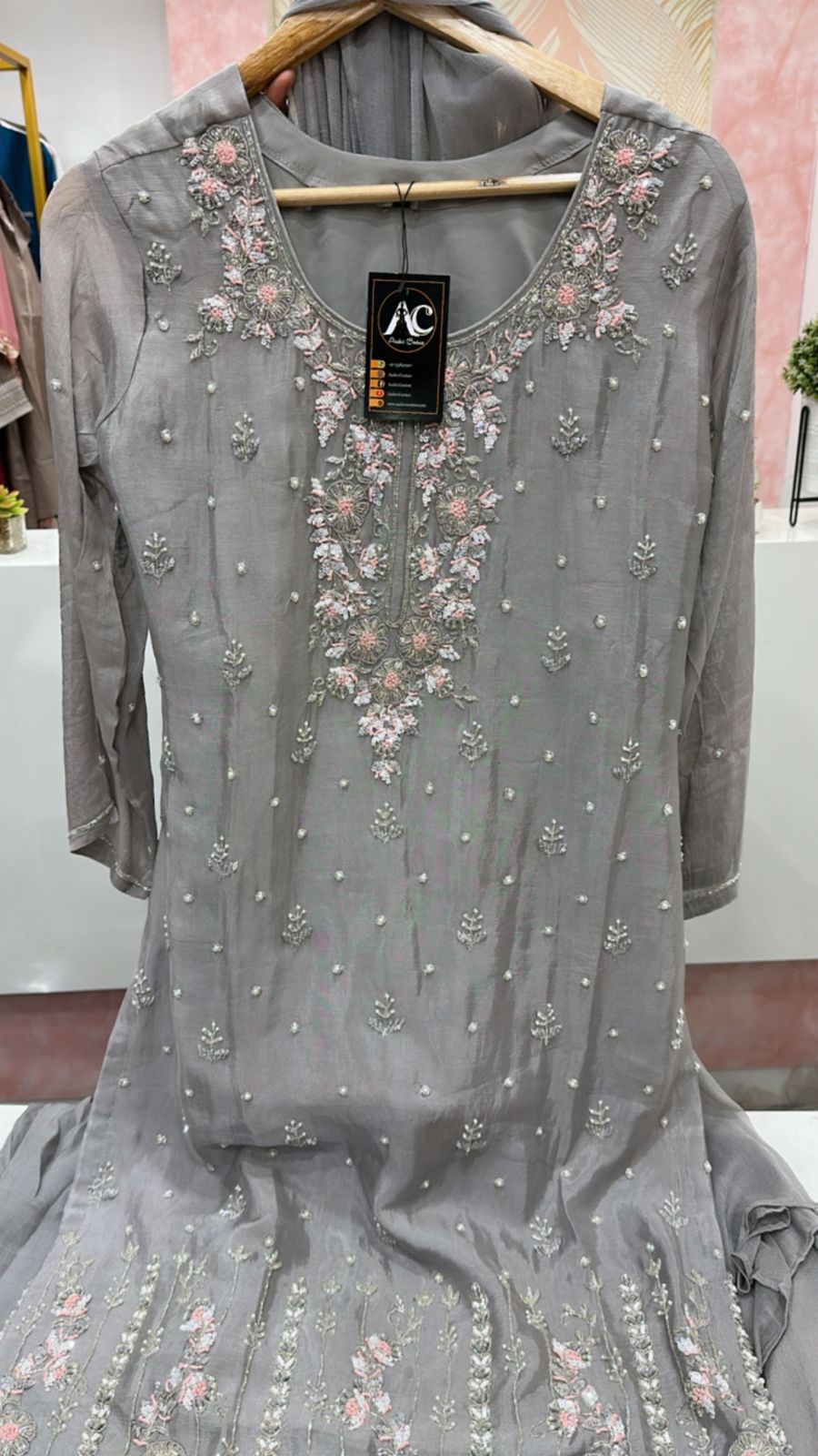 Pure chinon complete hand work suit set