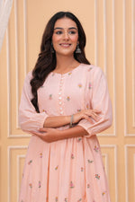 Premium cotton embroidered pocket kurta pant