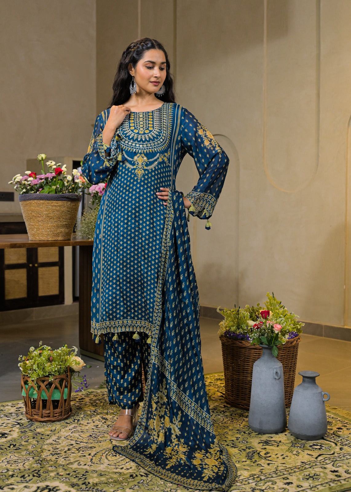 Pure chinon pretty lining suit set