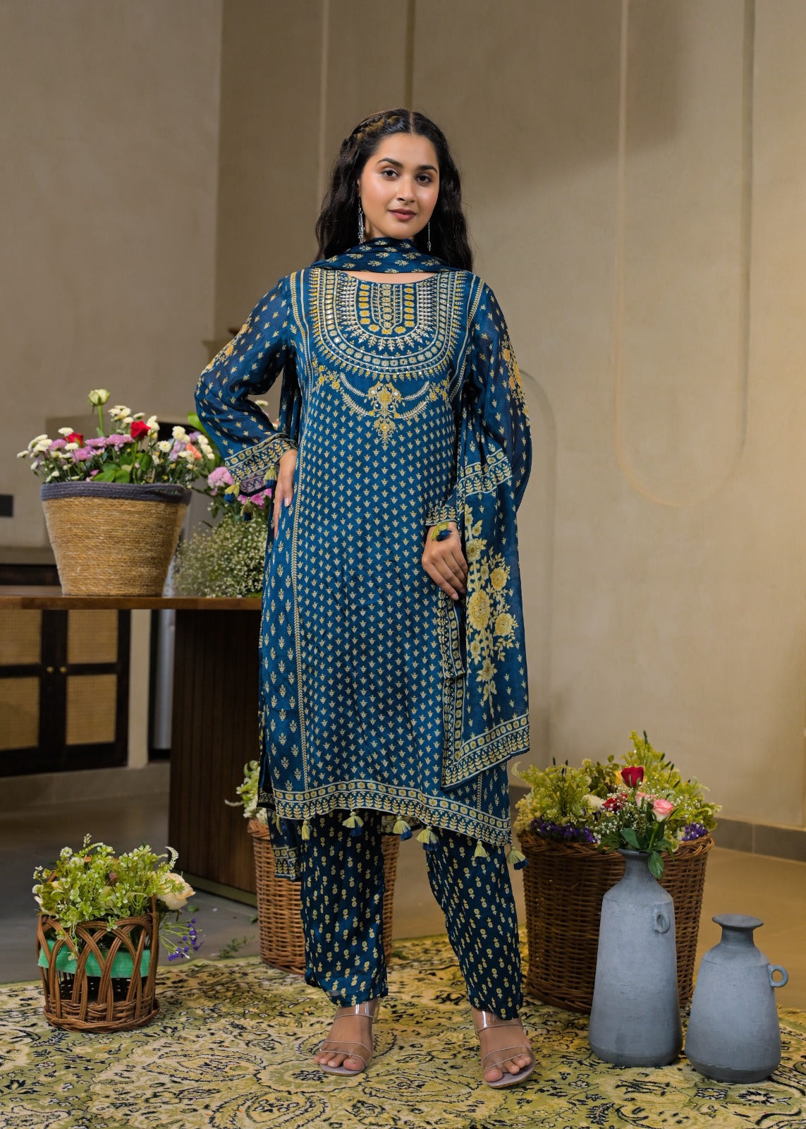 Pure chinon pretty lining suit set