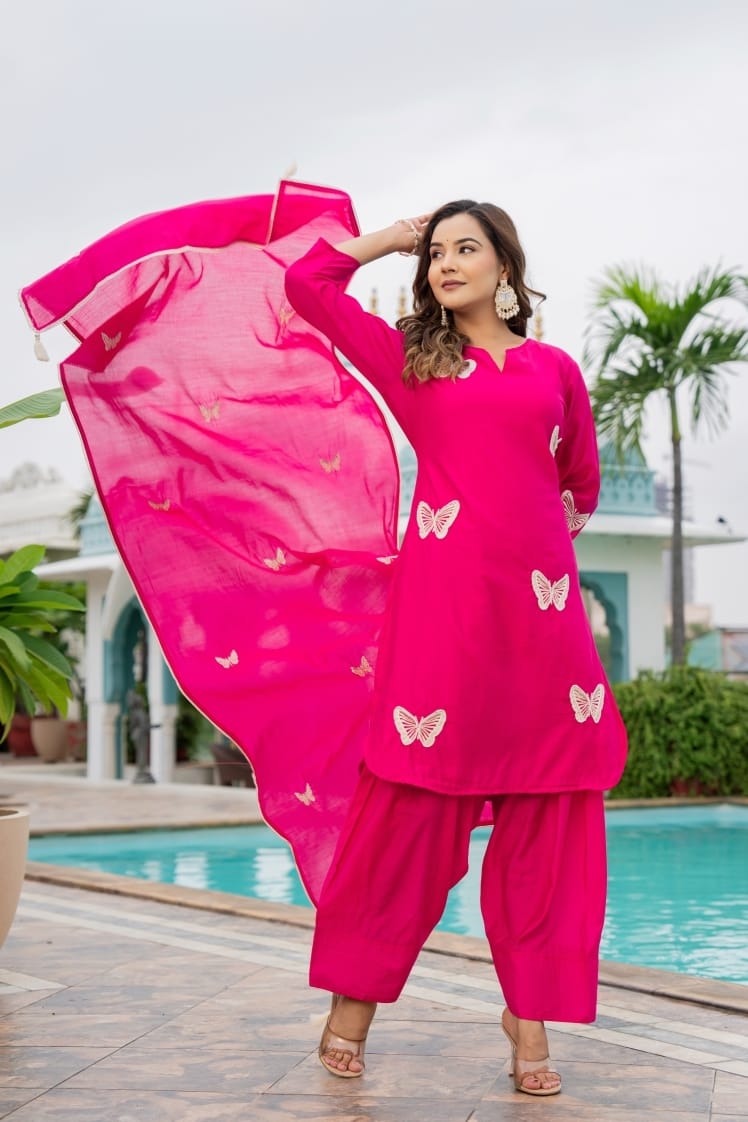 Wow Mul Chanderi embroidered farshi salwar suit set