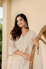 Embroidered Mul Chanderi with tulip pant