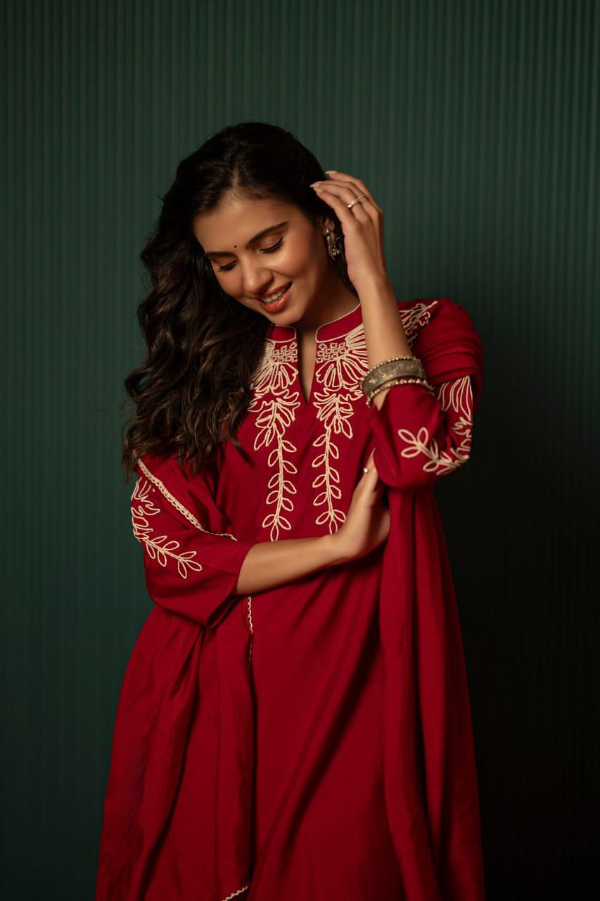 Pure bemberg muslin embroidered suit set in red