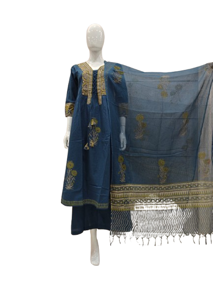 Pure cotton front n back block printed paired with Kota doria dupatta in blue