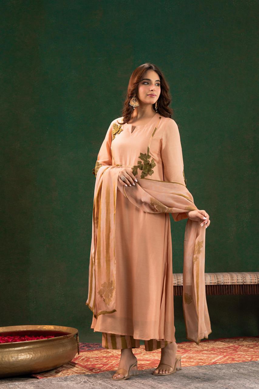 Premium Mul silk appliqué work suit set paired with organza dupatta in green