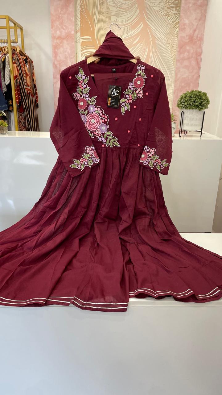 Appliqué work Mul cotton half lining full suit