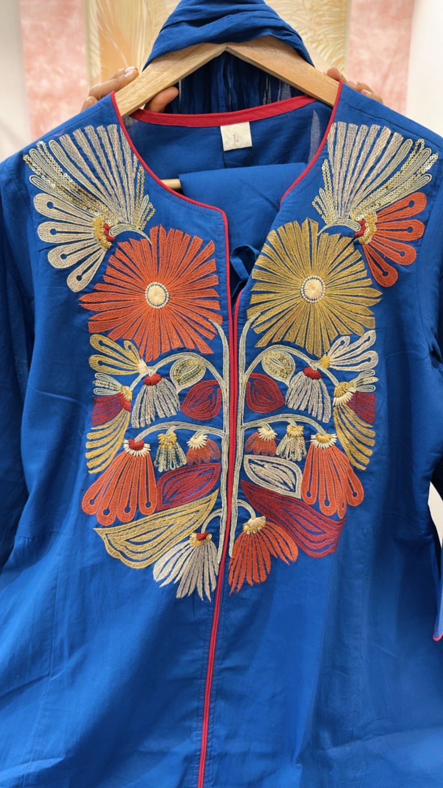 Wow cotton embroidered suit set in blue