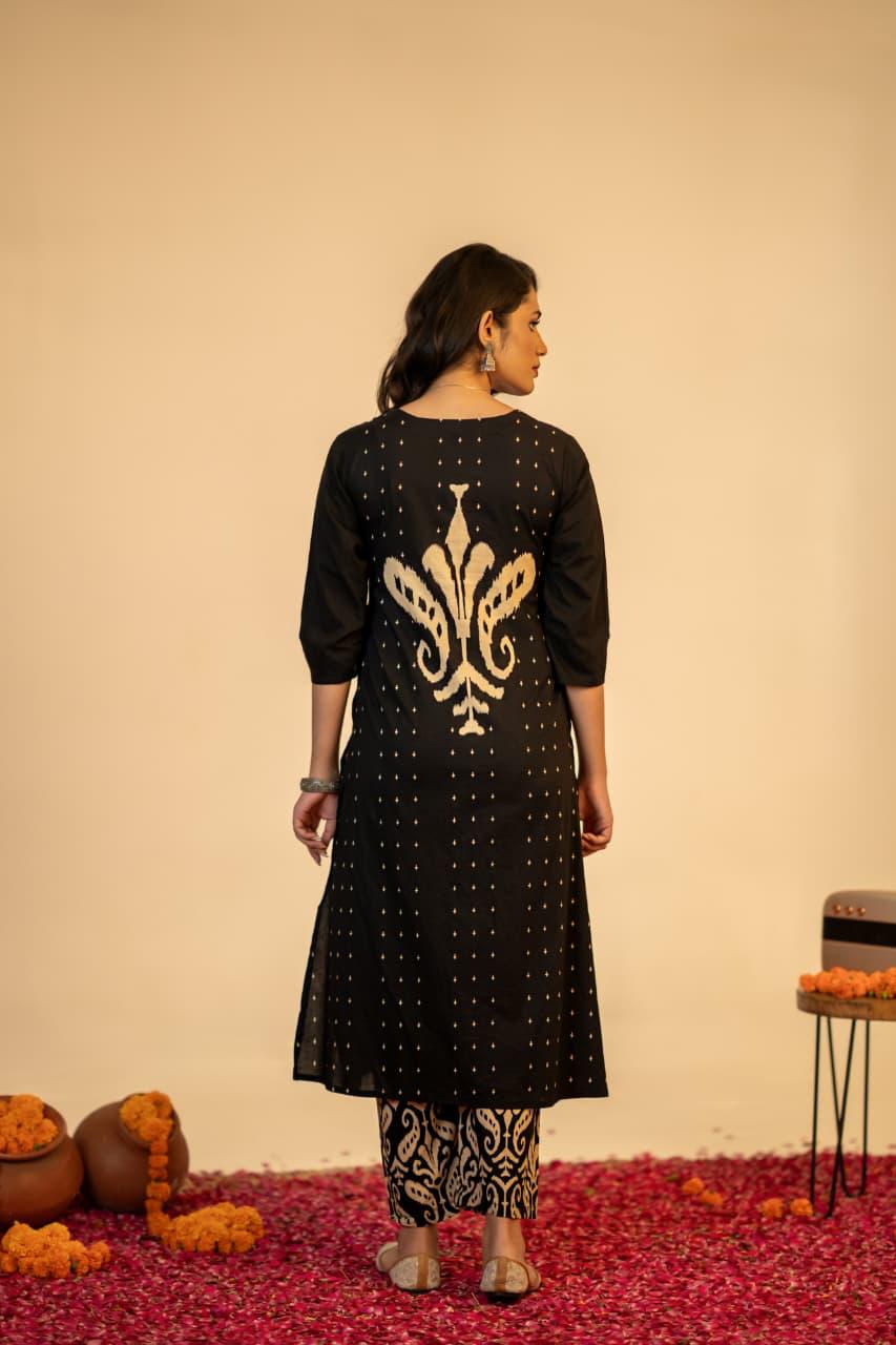 Pure cotton designer back printed pocket suit set in black