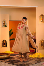 Pretty Mul Chanderi embroidery suit set