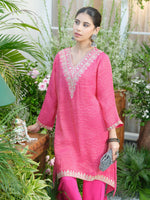 Pretty tissue pink kurta pant