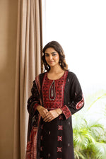 Heavy rayon pretty appliqué n embroidered suit set in black