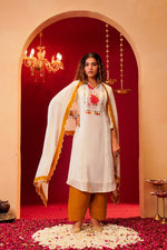 Pretty appliqué work Mul Chanderi suit set