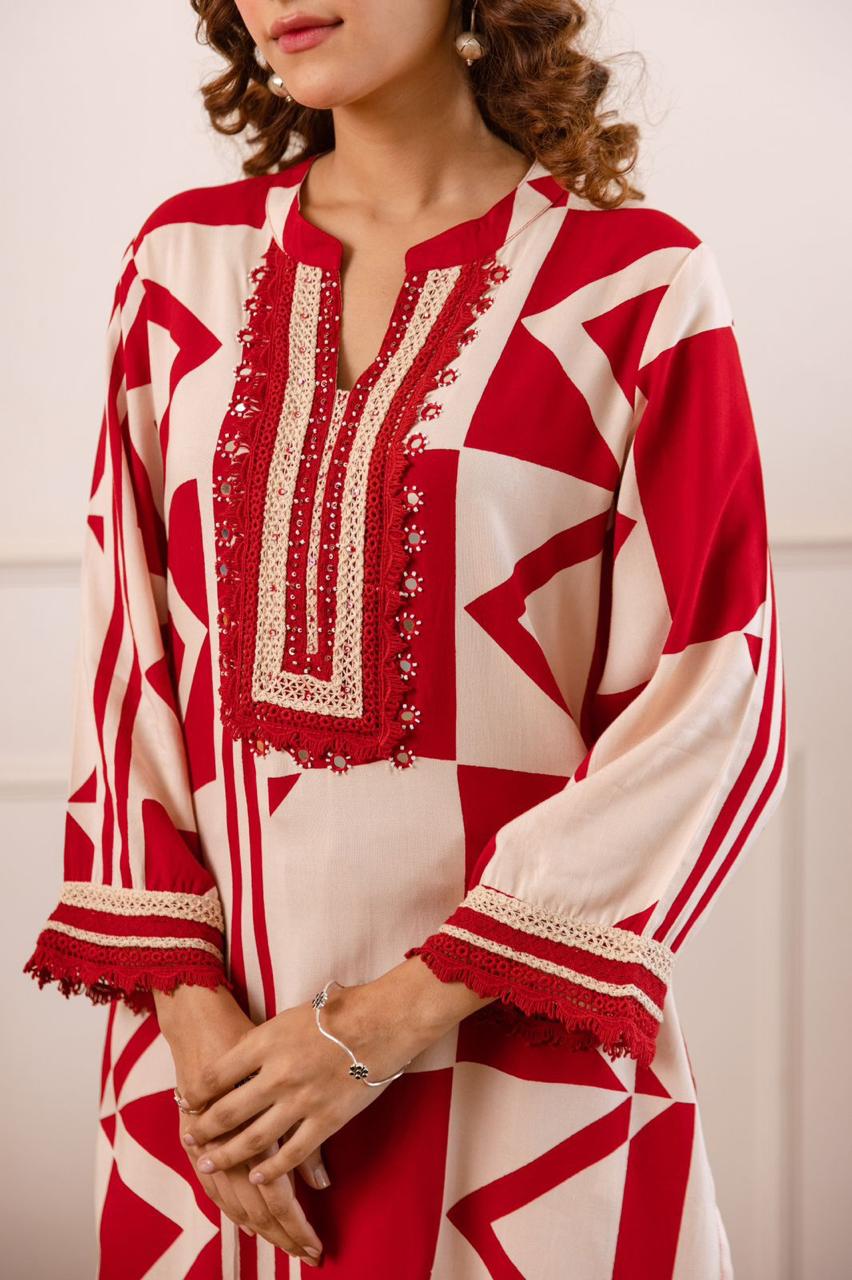 Heavy rayon lace detailing co ord in red