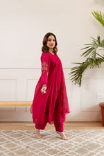 Soft Chanderi silk embroidered suit set