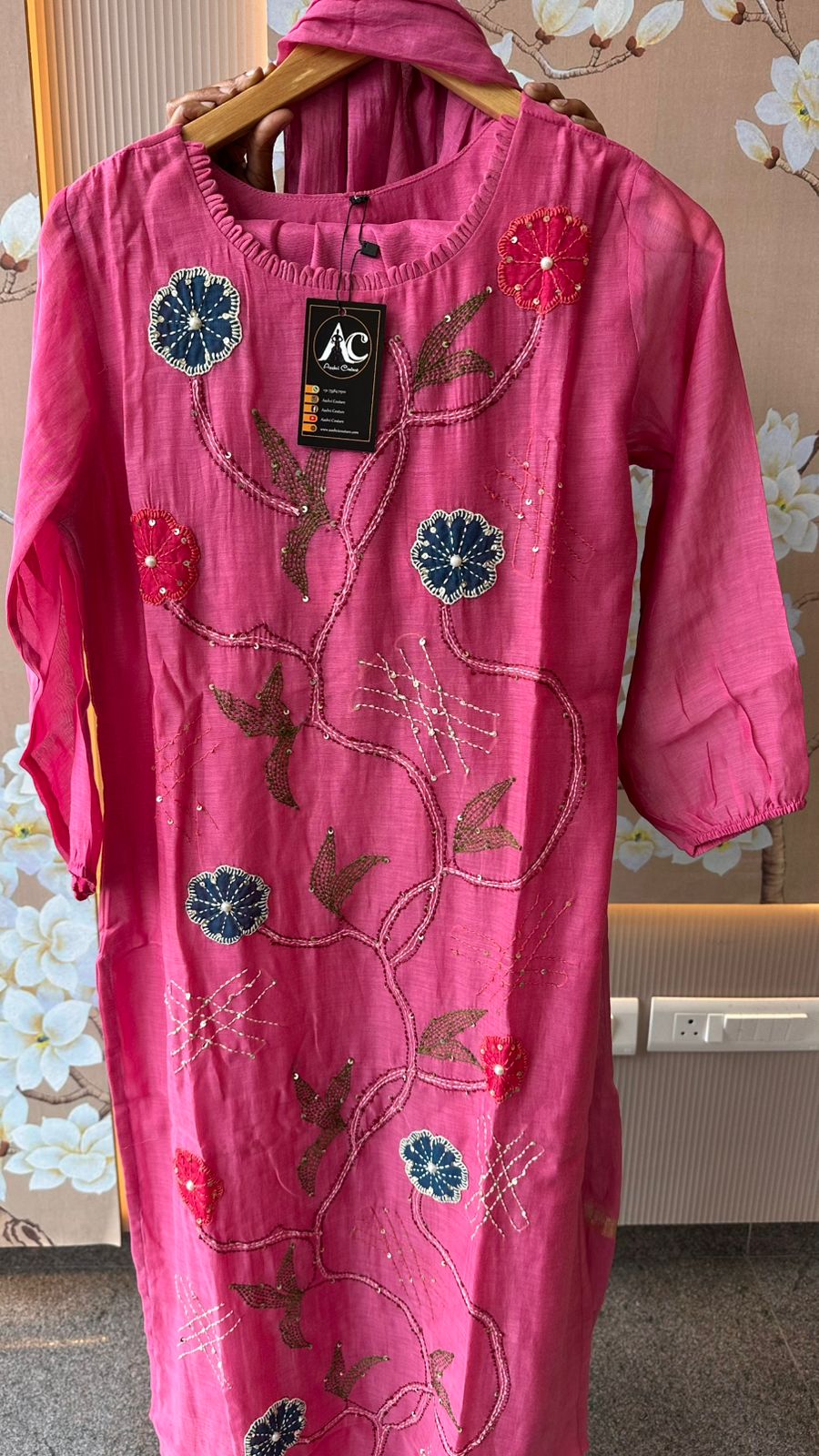 Pure Mul Chanderi hand embroidery full suit in pink