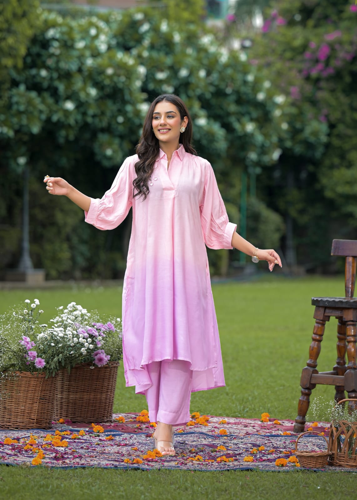 Smart mirror work ombré effect pink n purple in crepe fabric