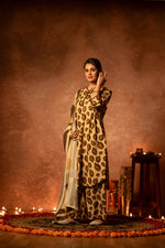 Smart cotton suit set in brown