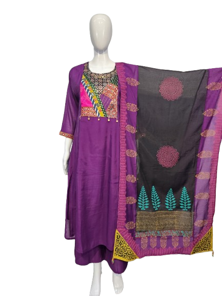 Mul chanderi with lining suit set paired with applique dupatta in purple