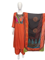 Mul chanderi with lining suit set paired with applique dupatta in orange