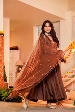 Restocked !! Beautiful Santoori silk embroidered suit set in brown !!