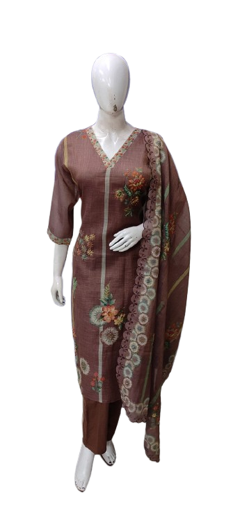 Super pretty embroidered suit set