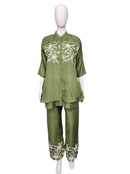 Best selling in hottest selling colour of the season! Designer embroidered Mul chanderi co ord set in green