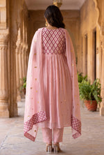 Gorgeous applique work Mul chanderi suit set in pink