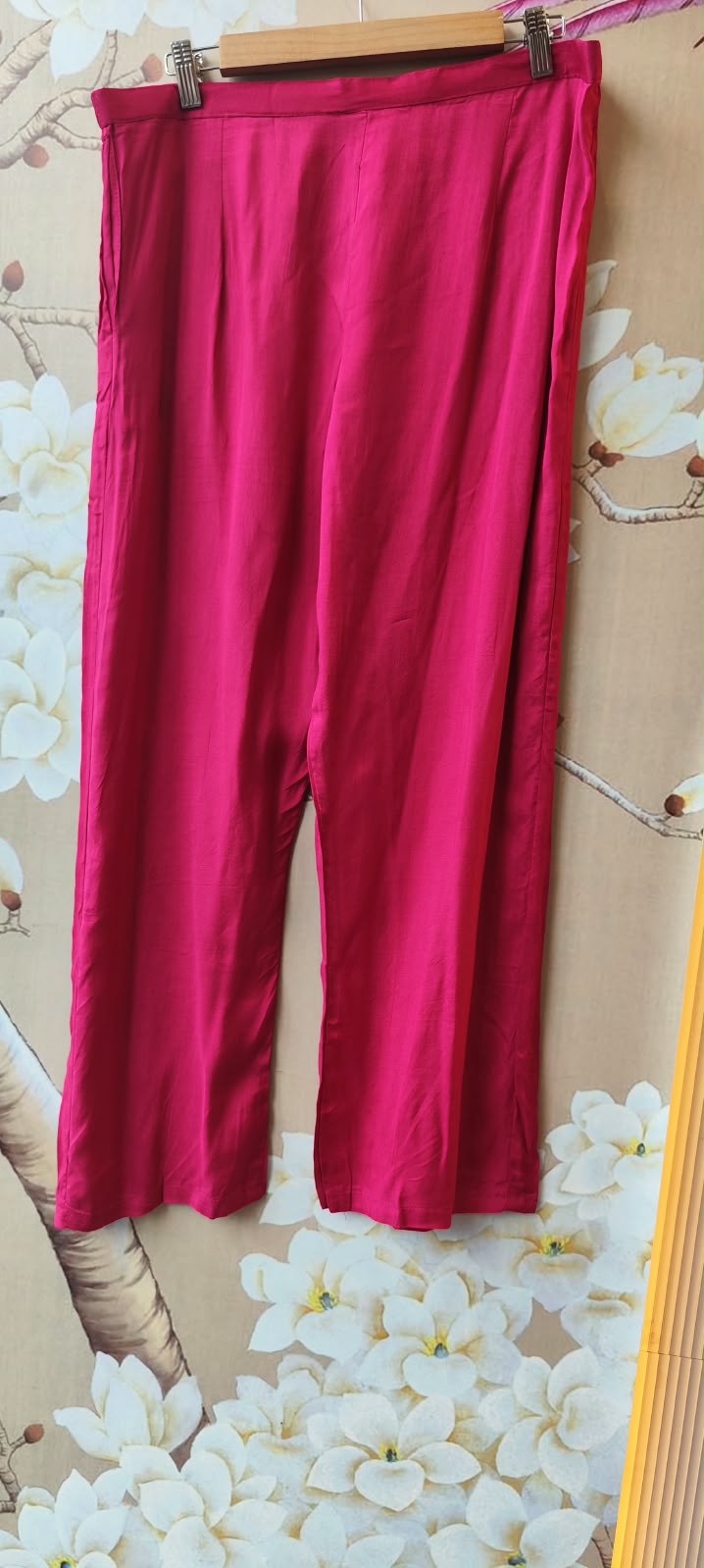 Premium Mul chanderi hand embroidery in Rani pink