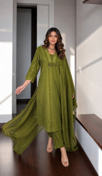Pretty cotton heavy embroidered sleeve suit set in green