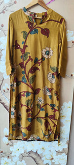 Crepe silk yellow front n back Kalamkari printed suit set