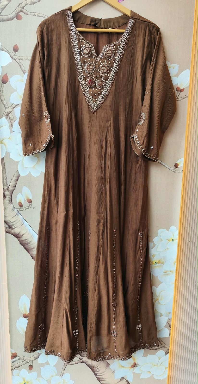 Pretty mulchanderi real mirror suit set in brown