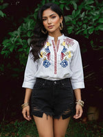 Pretty cotton lace detailing top