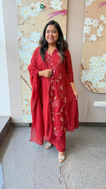 Fully embroidered pure Mul cotton suit set in red