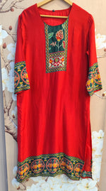 Premium Russian silk Patola red n green