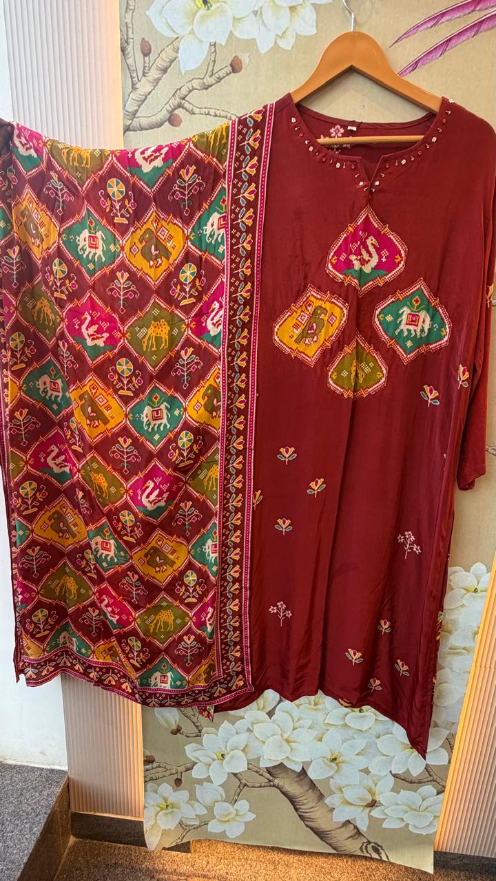 Pure crepe Patola print in contrast suit set in red