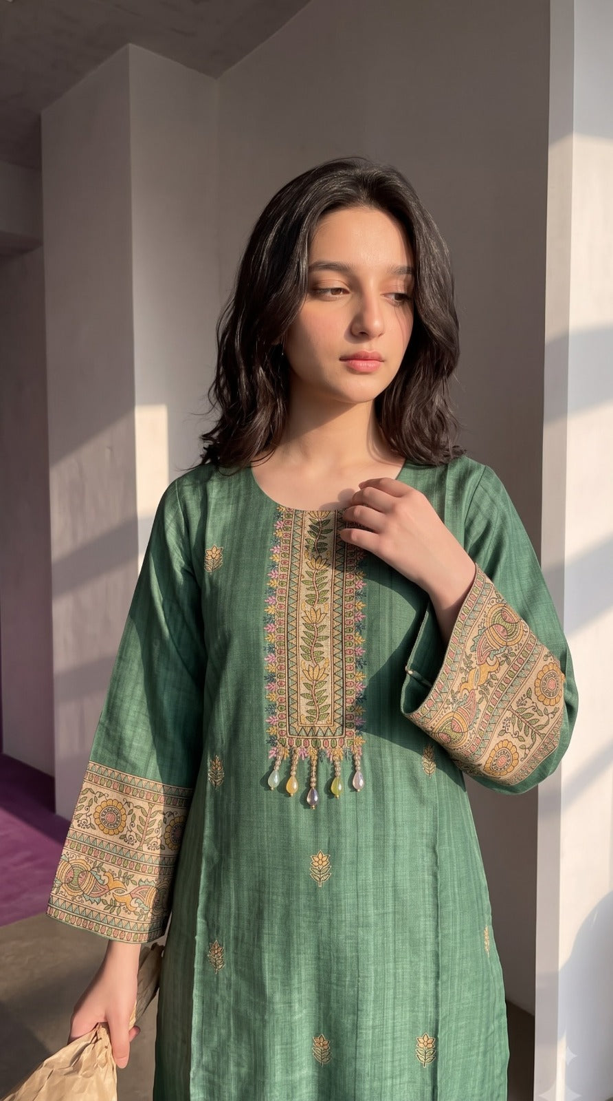 Super pretty linen chanderi green suit set
