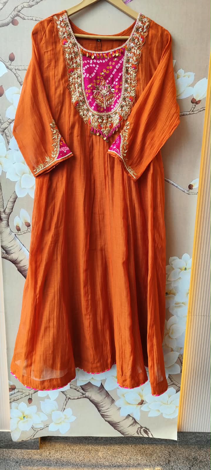 Premium Mul chanderi with bandhani detailing suit set in rust